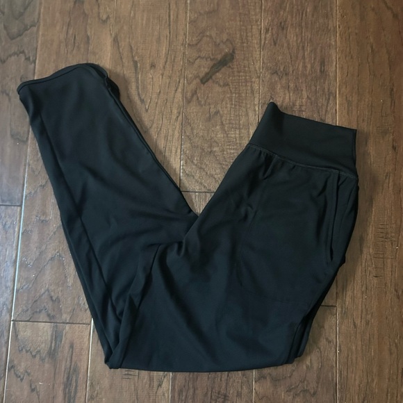 Soma 24/7 High Waist Jogger NWT Black Size S - Picture 3 of 8